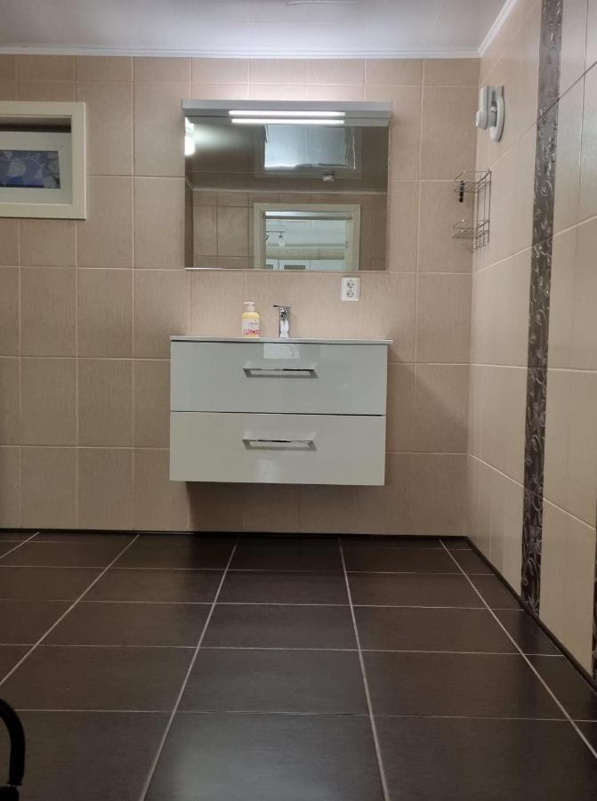 Апартаменты Holiday Apartment