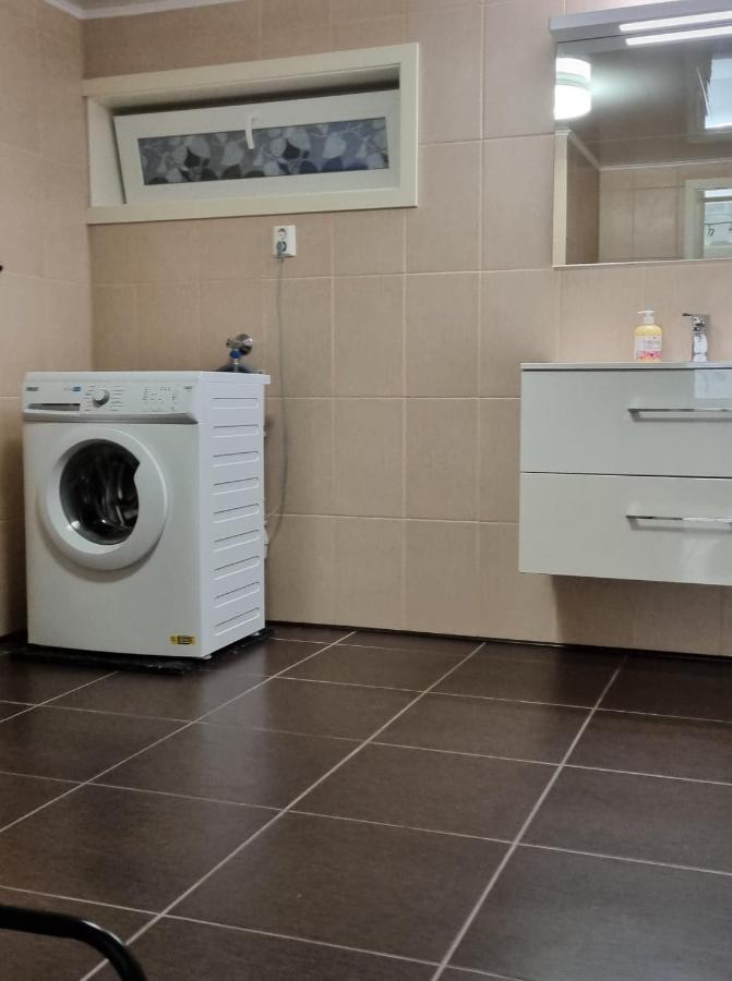 Апартаменты Holiday Apartment